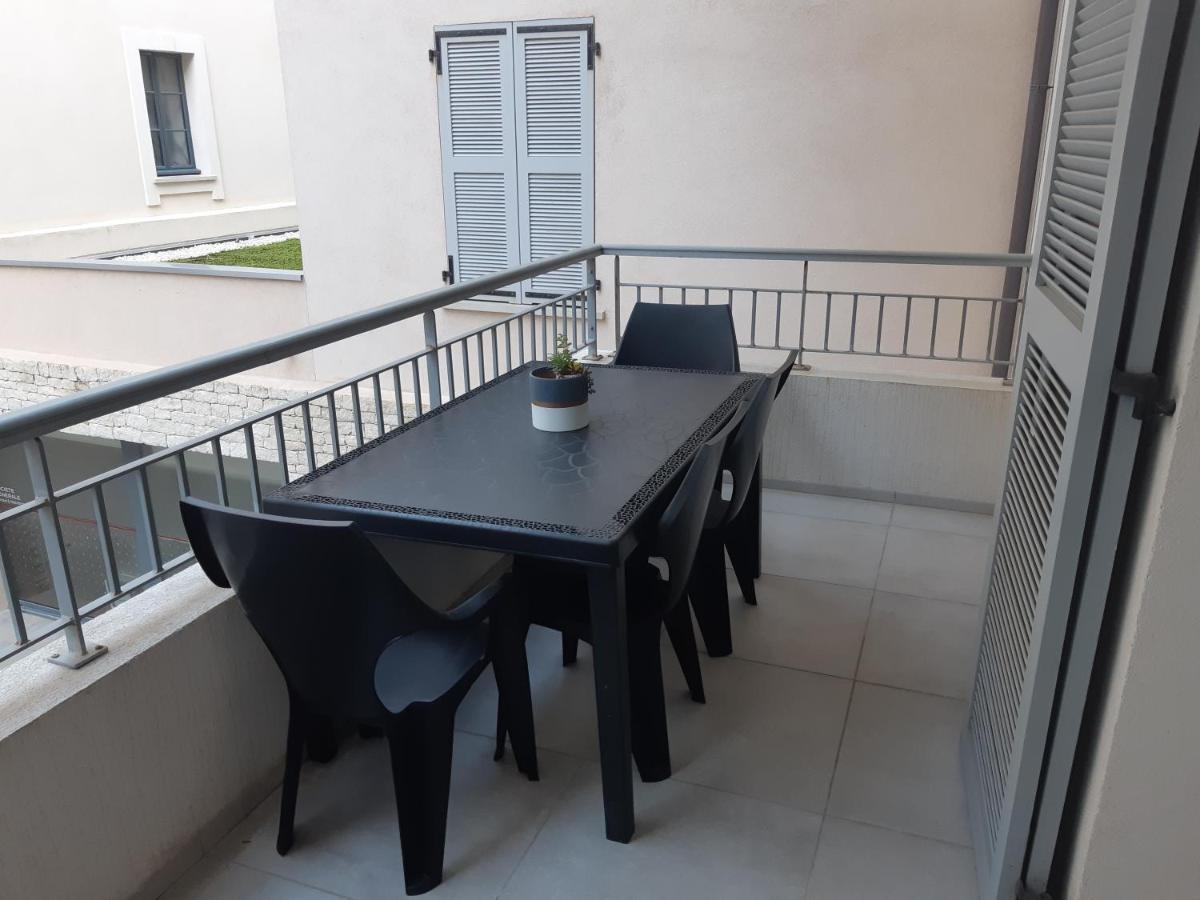 Appartement Proche Du Port De Bonifacio Bonifacio  Exteriér fotografie
